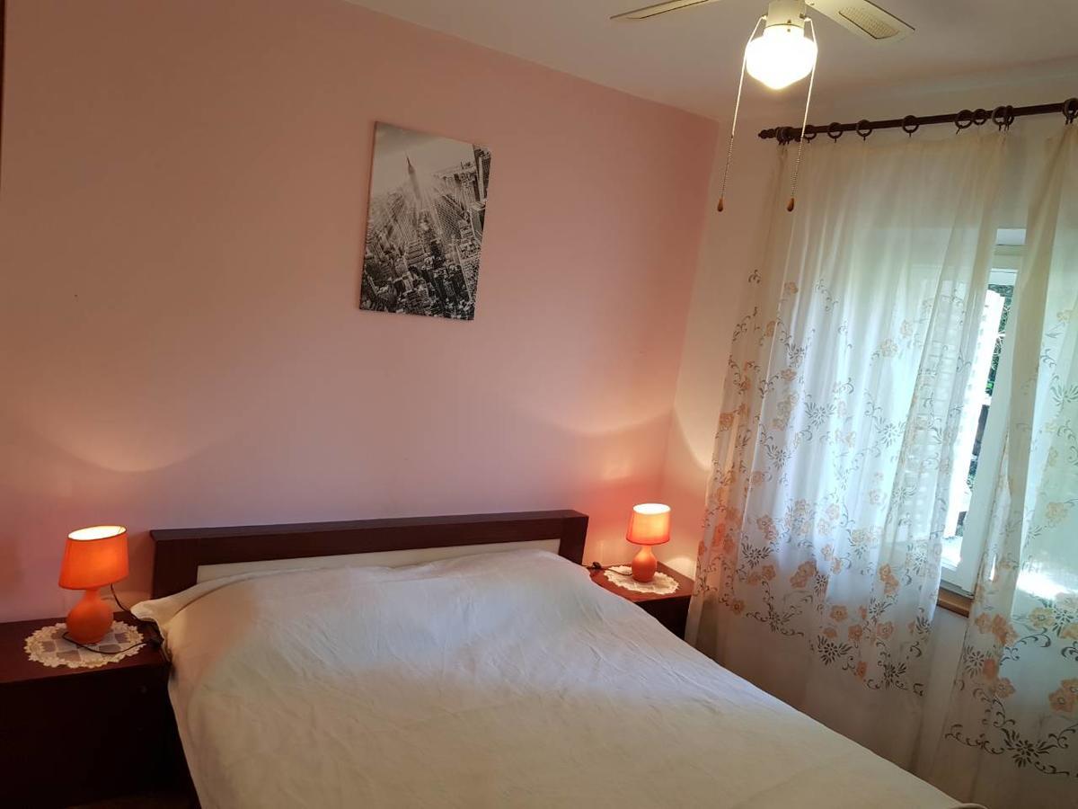 Apartments Eli กอร์จูลา ภายนอก รูปภาพ